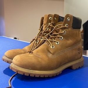 Women’s Timberlands
